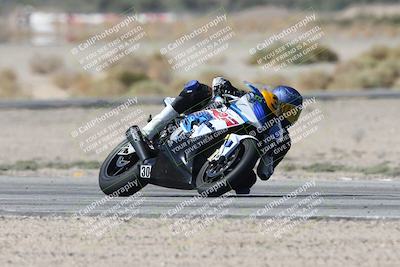 media/Oct-05-2025-CVMA (Sun) [[beeef4f201]]/Race 5-Amateur Supersport Open (Holeshot)/